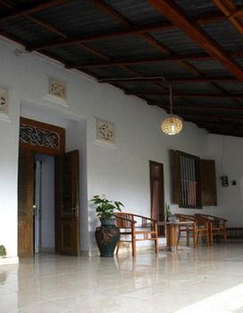 Karang Sari & Restaurant 2* Munduk