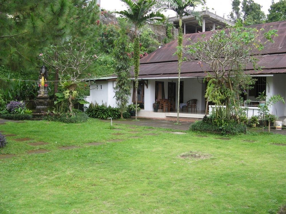Karang Sari & Restaurant Gasthof Munduk